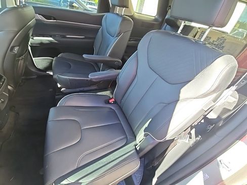Used 2025 Hyundai Palisade SEL FWD image 10