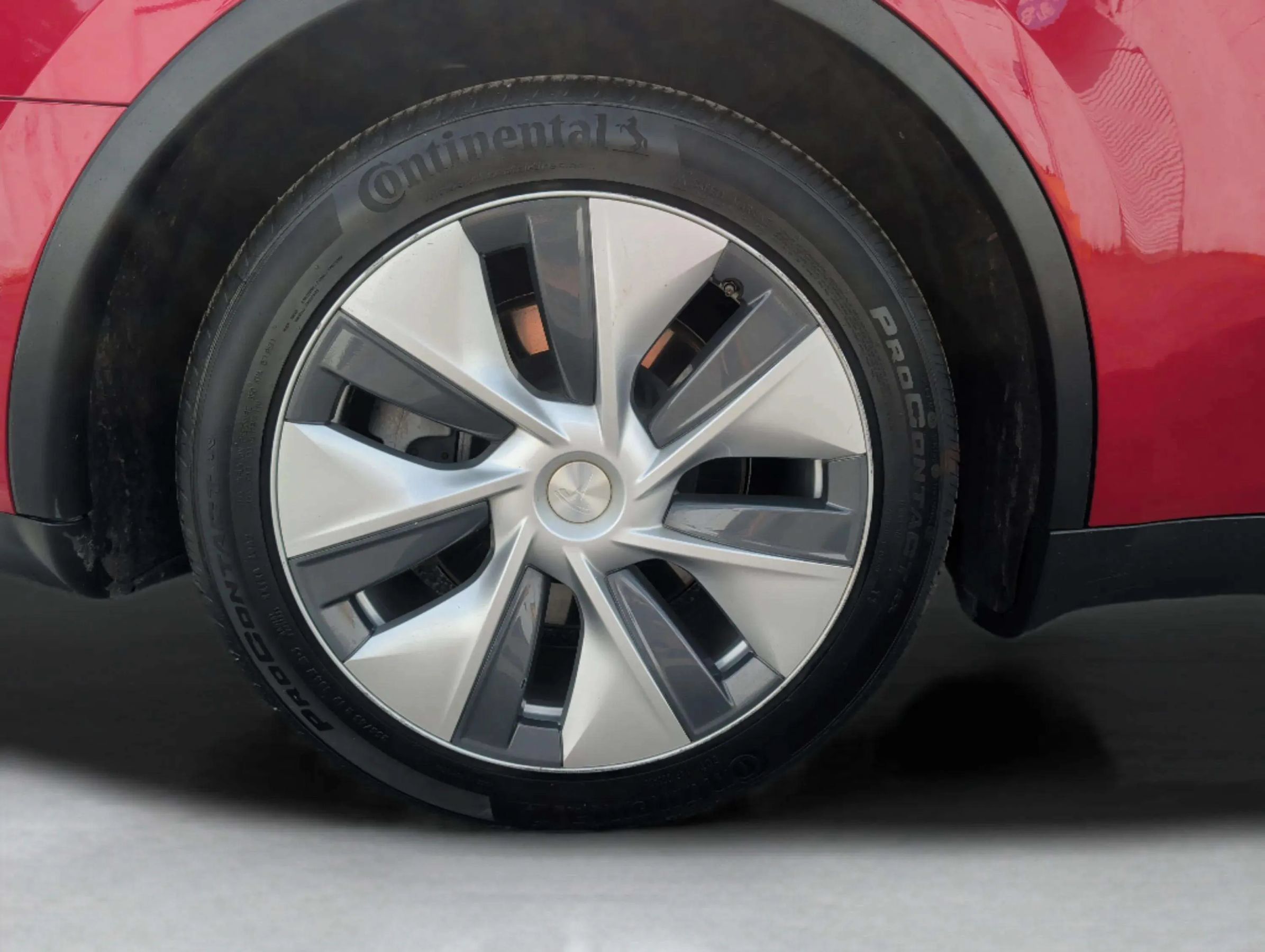 Used 2020 Tesla Model Y Long Range AWD/4WD image 40