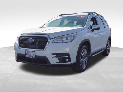 Used 2020 Subaru Ascent Touring w/ Popular Package #2A image 8