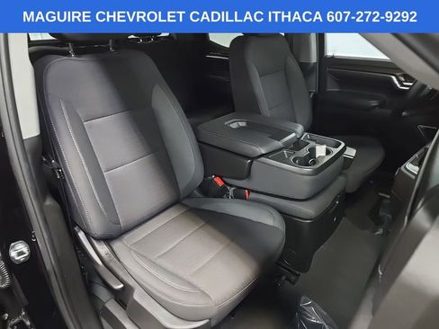 Used 2023 Chevrolet Silverado 1500 RST w/ Z71 Off-Road Package AWD/4WD image 14