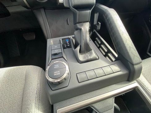 Used 2025 Toyota 4Runner SR5 image 17