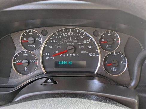 Used 2023 Chevrolet Express 3500 LS image 17