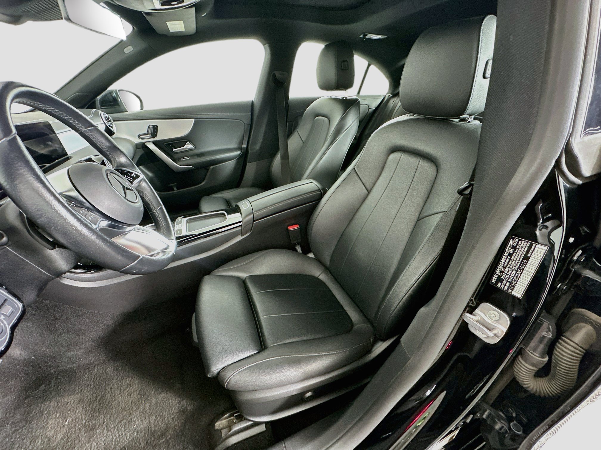 Used 2025 Mercedes-Benz CLA 250 image 13