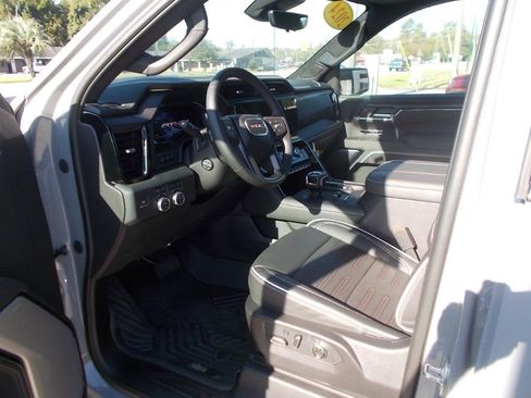 Used 2024 GMC Sierra 1500 AT4X w/ AT4X AEV Edition image 21