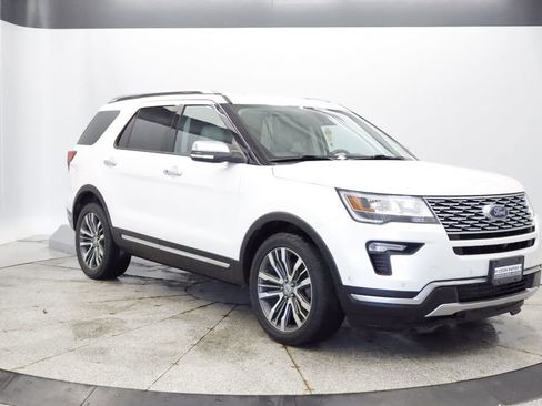 Used 2019 Ford Explorer Platinum AWD/4WD image 10