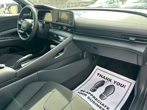 New 2026 Hyundai Elantra Sport FWD image 15