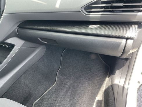 Certified 2025 Subaru Crosstrek 2.0i Premium AWD/4WD image 34