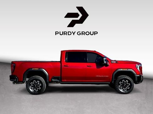 Used 2025 GMC Sierra 2500 AT4X image 10