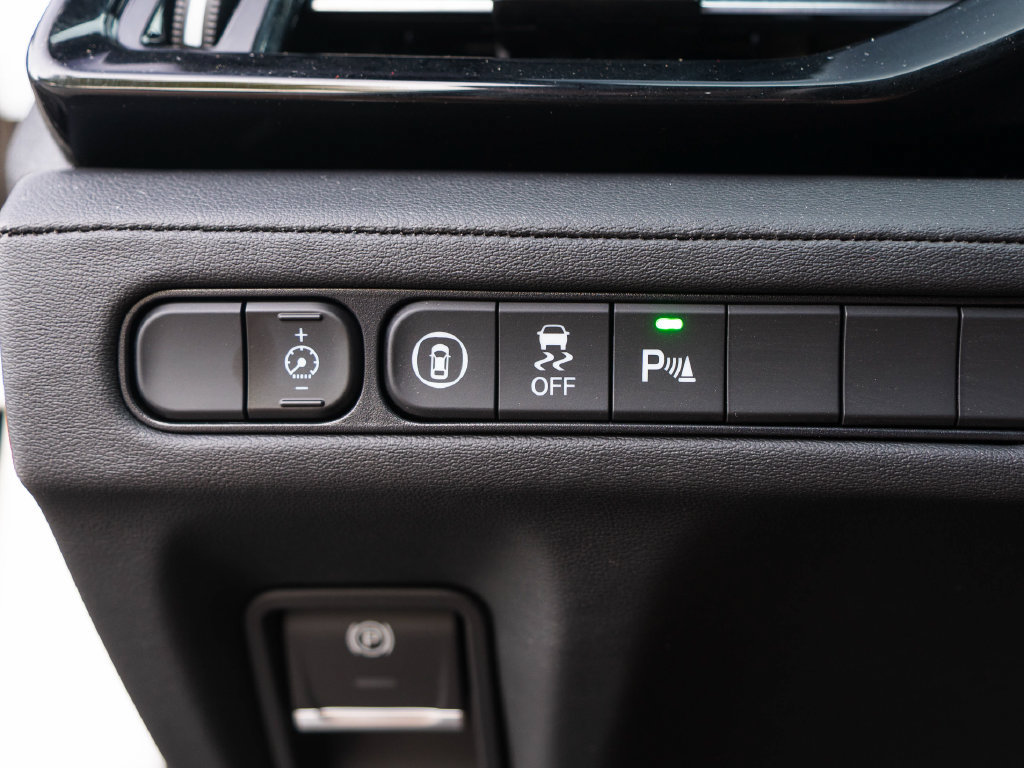 Certified 2024 Acura MDX w/ Technology Package AWD/4WD image 33