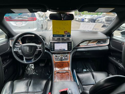 Used 2020 Lincoln Continental w/ Equipment Group 500A FWD image 43
