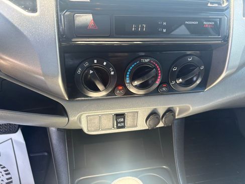 Used 2014 Toyota Tacoma PreRunner w/ TRD Sport Package RWD image 27