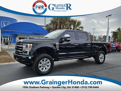 Used 2022 Ford F250 Platinum image 1