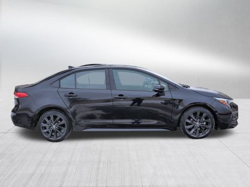 Certified 2024 Toyota Corolla SE image 9