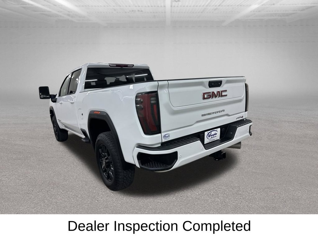 Used 2025 GMC Sierra 2500 AT4 AWD/4WD image 9