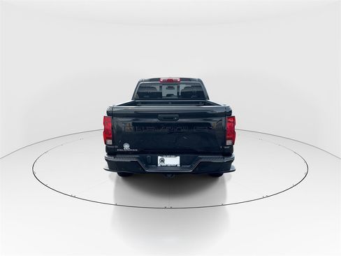 New 2025 Chevrolet Colorado LT image 7