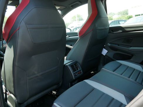 New 2025 Volkswagen GTI Autobahn image 6