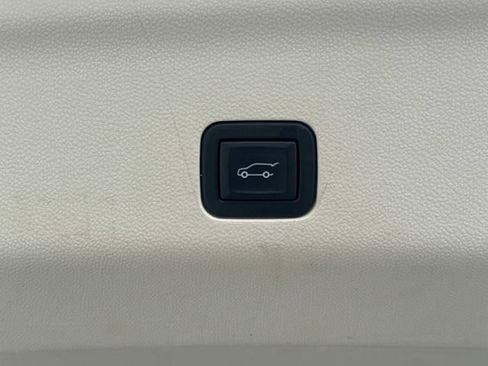 Certified 2024 Cadillac Escalade Sport Platinum RWD image 10