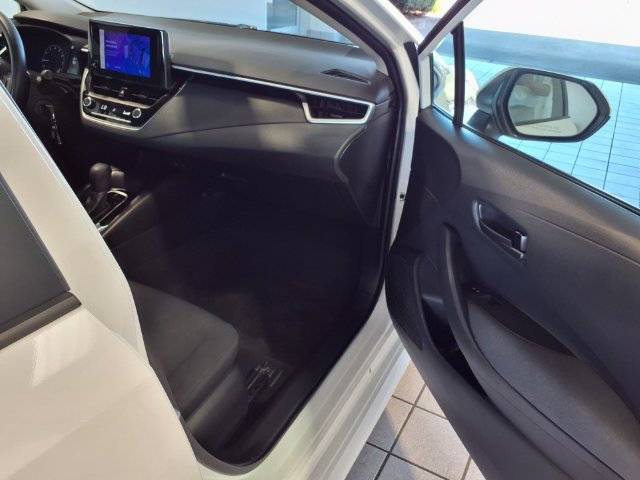 Used 2024 Toyota Corolla LE FWD image 24