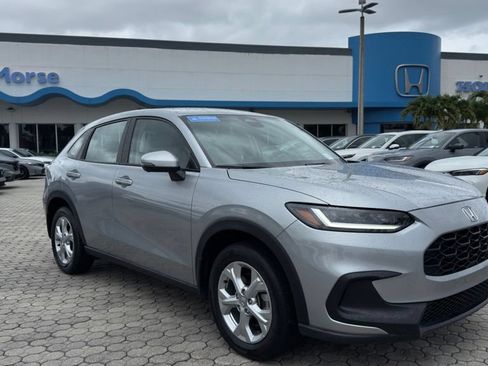 Used 2024 Honda HR-V LX image 13