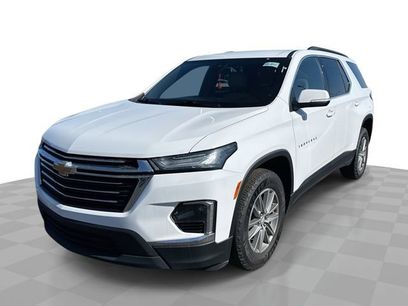 Used 2022 Chevrolet Traverse LT