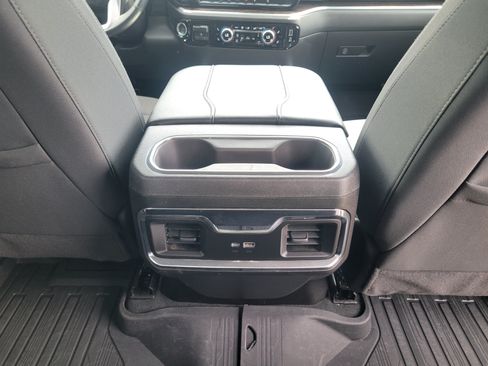 Used 2025 GMC Sierra 3500 SLE w/ SLE Convenience Package AWD/4WD image 17
