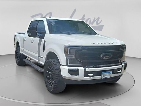 Used 2022 Ford F350 Lariat w/ Black Appearance Package AWD/4WD image 7