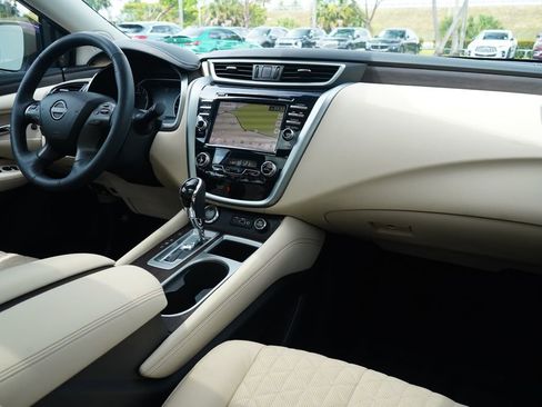 Used 2023 Nissan Murano Platinum w/ Cargo Package FWD image 19