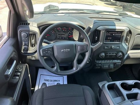 New 2026 Chevrolet Silverado 2500 Custom w/ Custom Value Package AWD/4WD image 27