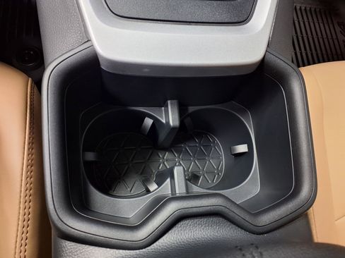 New 2025 Toyota RAV4 XLE Premium image 19