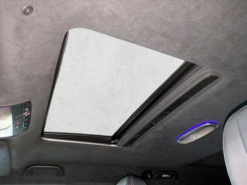 New 2026 Mercedes-Benz G 550 image 17