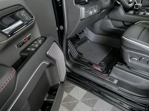 New 2026 GMC Sierra 1500 AT4X image 8