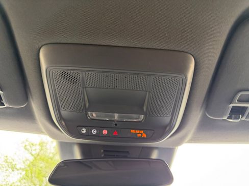 Used 2025 Chevrolet Equinox EV LT w/ Convenience Package FWD image 21