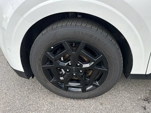 New 2026 Kia Carnival SX w/ SX Dark Edition Package FWD image 21