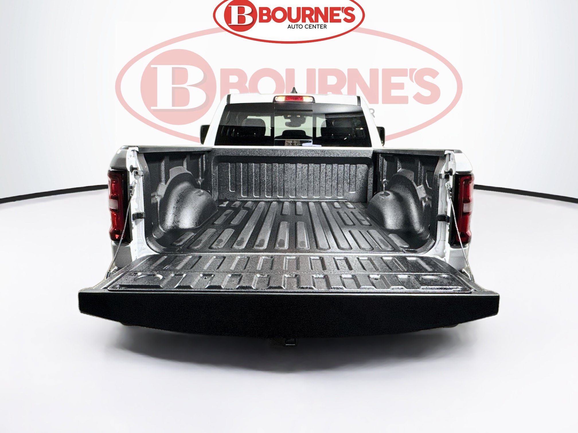 Used 2025 RAM 1500 Tradesman w/ Night Edition AWD/4WD image 25