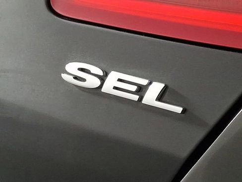 Used 2014 Ford Taurus SEL w/ Equipment Group 201A image 32