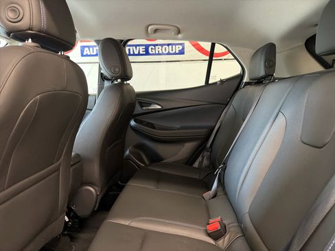 Used 2025 Buick Encore GX Sport Touring w/ Advanced Technology Package image 21