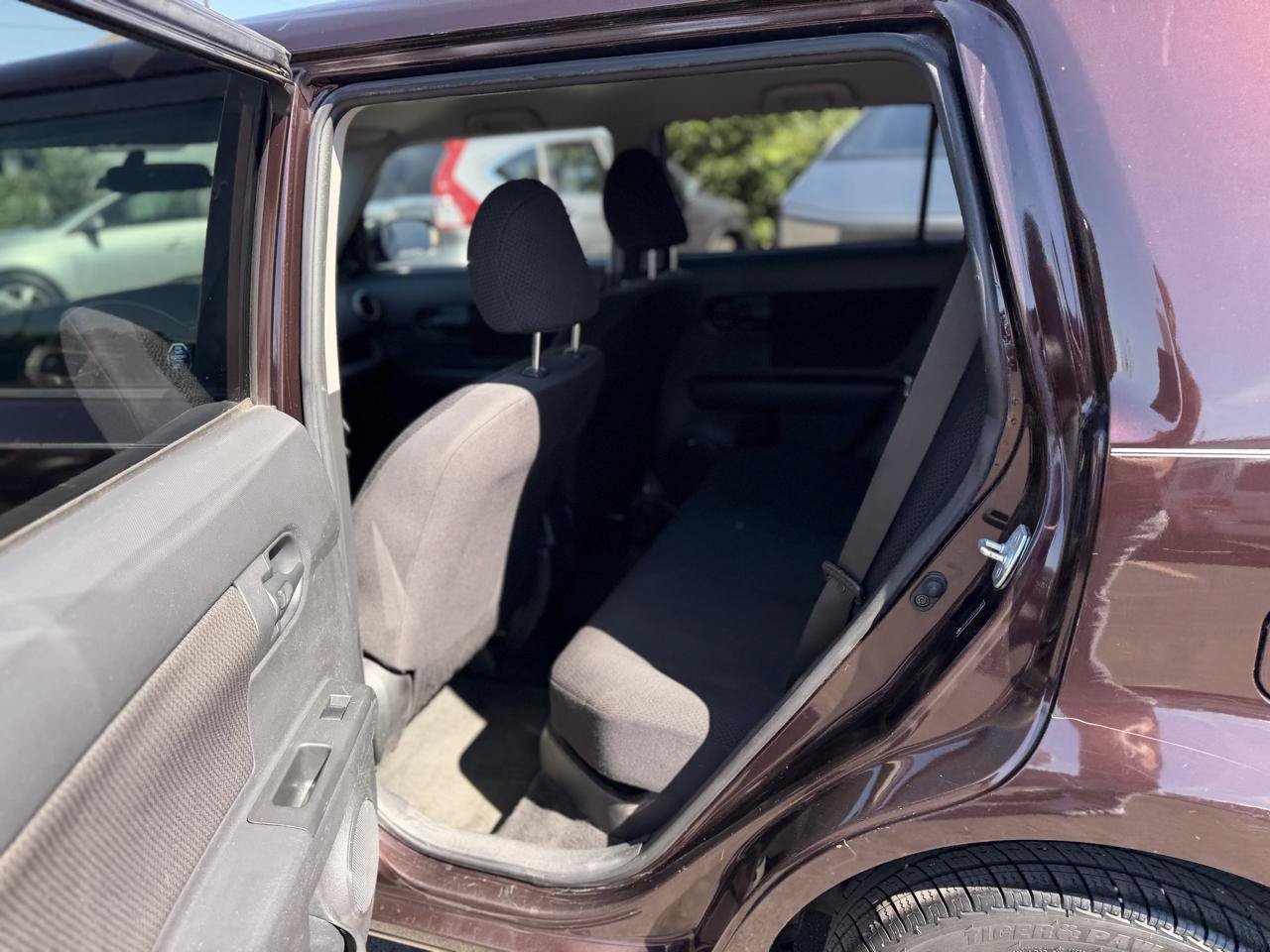 Used 2008 Scion xB FWD image 28