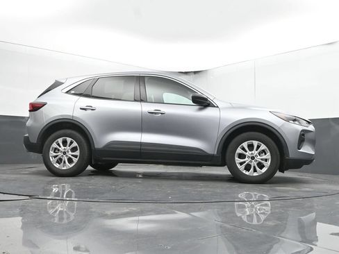 Used 2024 Ford Escape Active AWD/4WD image 46