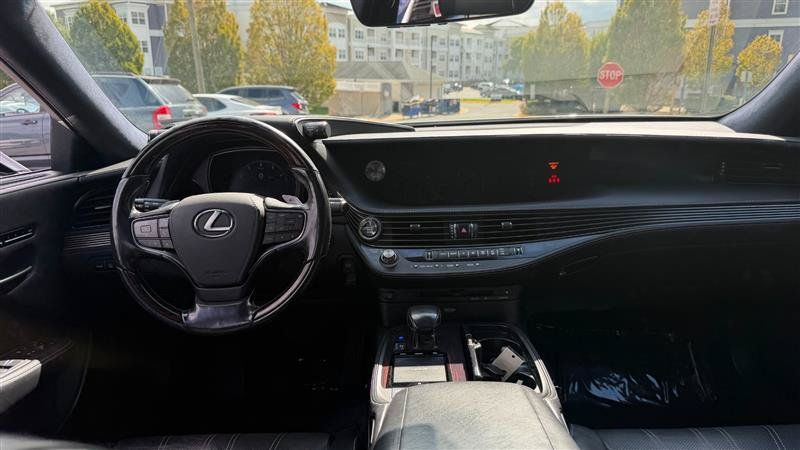 Used 2019 Lexus LS 500 AWD w/ Interior Upgrade Package image 21