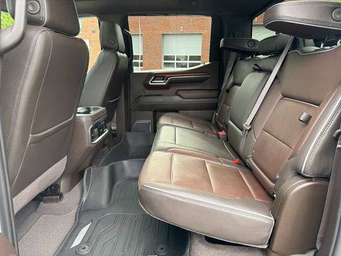 Used 2023 GMC Sierra 1500 Denali w/ Technology Package AWD/4WD image 28