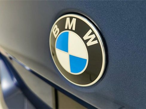 Used 2024 BMW 530i xDrive 530i xDrive w/ Premium Package image 16