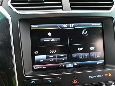 Used 2016 Ford Explorer Limited AWD/4WD image 10