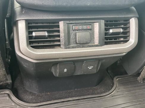 Used 2023 Ford F150 Lariat w/ Equipment Group 502A High AWD/4WD image 21