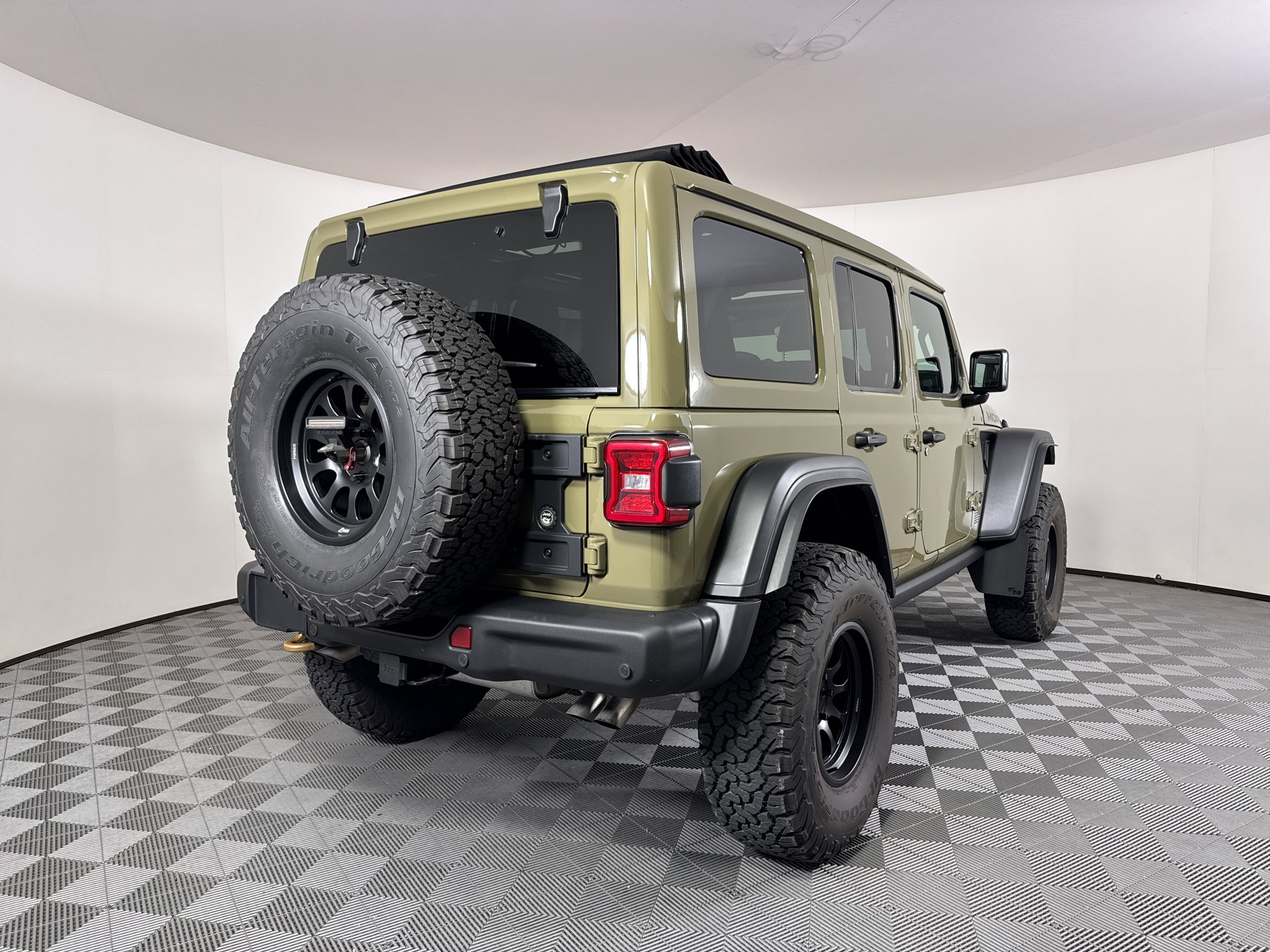 Used 2026 Jeep Wrangler Unlimited Rubicon 392 w/ Quick Order Package 27X Moab AWD/4WD image 22