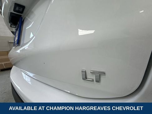 Used 2024 Chevrolet Equinox LT image 40