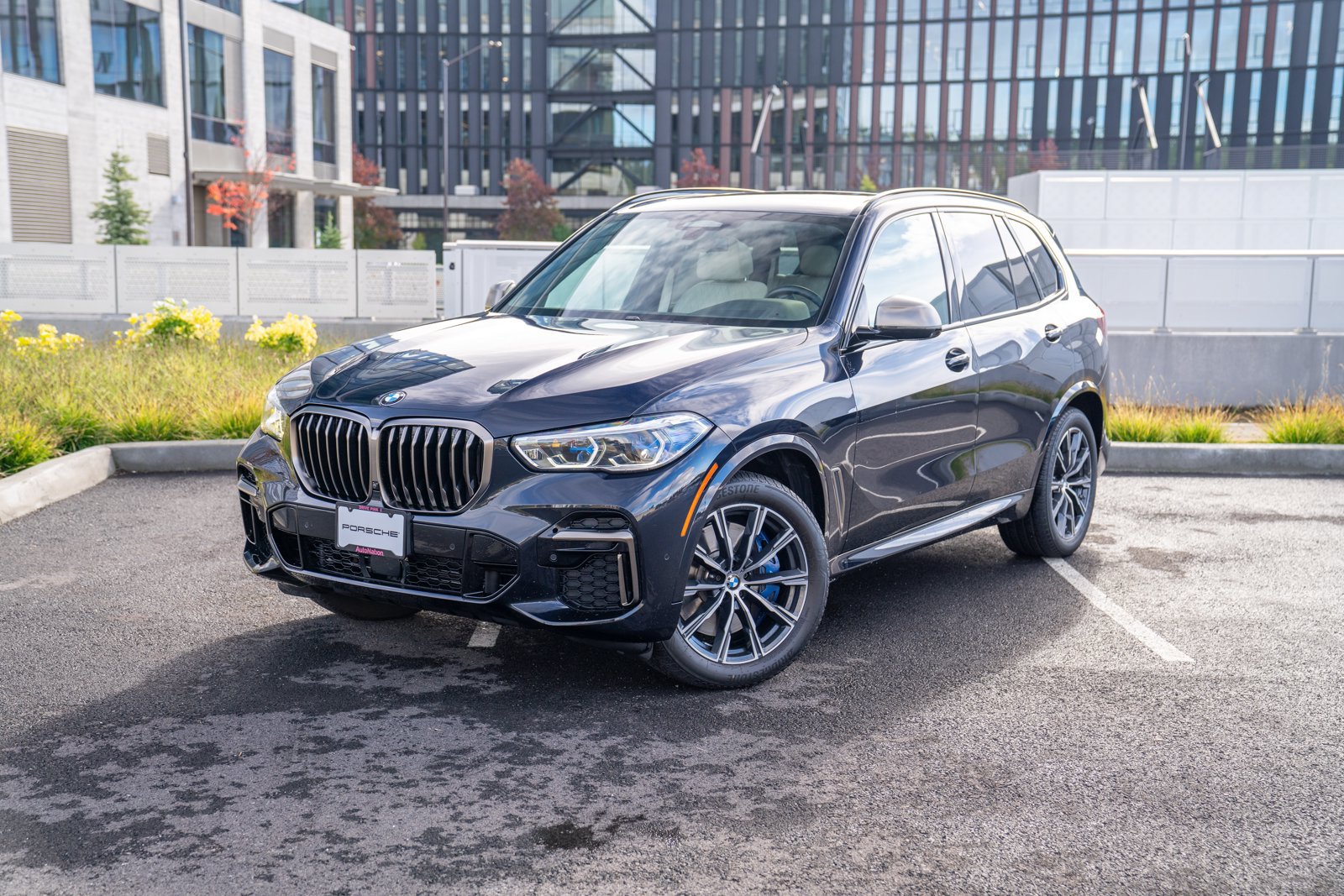 Used 2022 BMW X5 M50i w/ Executive Package AWD/4WD image 1