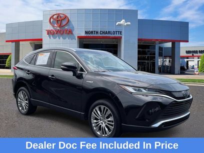 Used 2021 Toyota Venza XLE w/ Softex Package