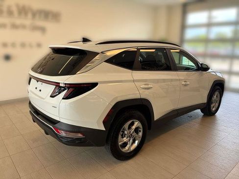 Used 2022 Hyundai Tucson SEL AWD/4WD image 2