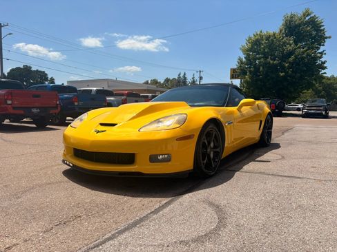 Used 2010 Chevrolet Corvette Grand Sport w/ Preferred Equipment Group RWD image 4