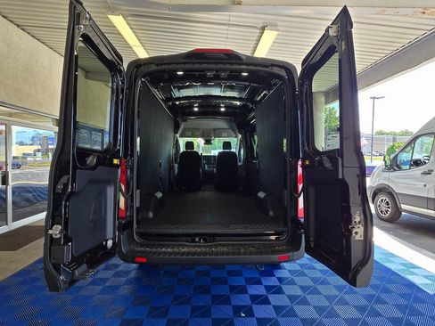 New 2025 Ford Transit 250 148 Medium Roof w/ Load Area Protection Package image 7